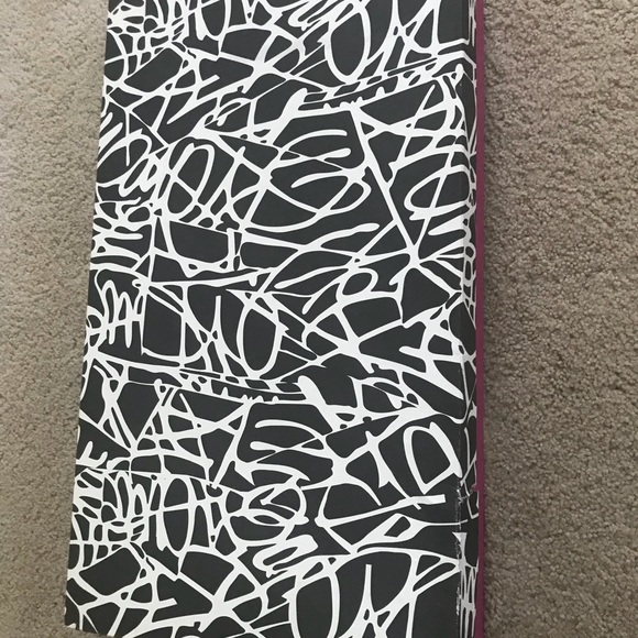 Burgundy knee high DVF boots! - Picture 2 of 6